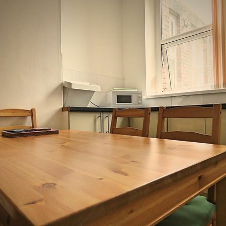 Harley Serviced Apartments - West Street 6 Bedrooms 谢菲尔德 外观 照片