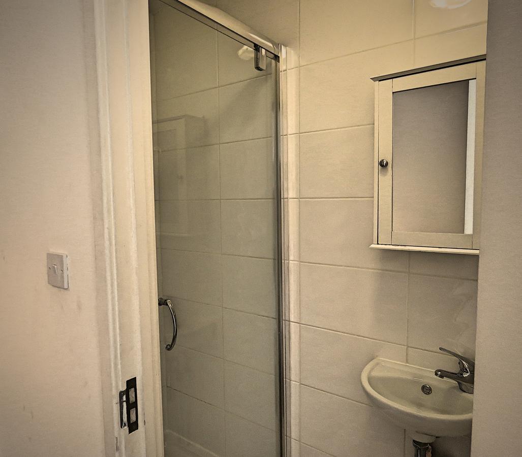 Harley Serviced Apartments - West Street 6 Bedrooms 谢菲尔德 外观 照片